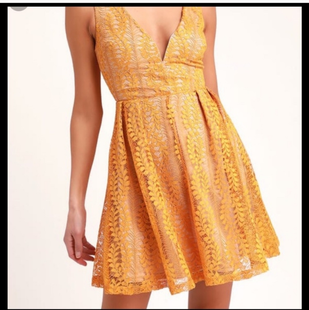 Lulu's Mustard Yellow Plunging Lace Skater Skirt